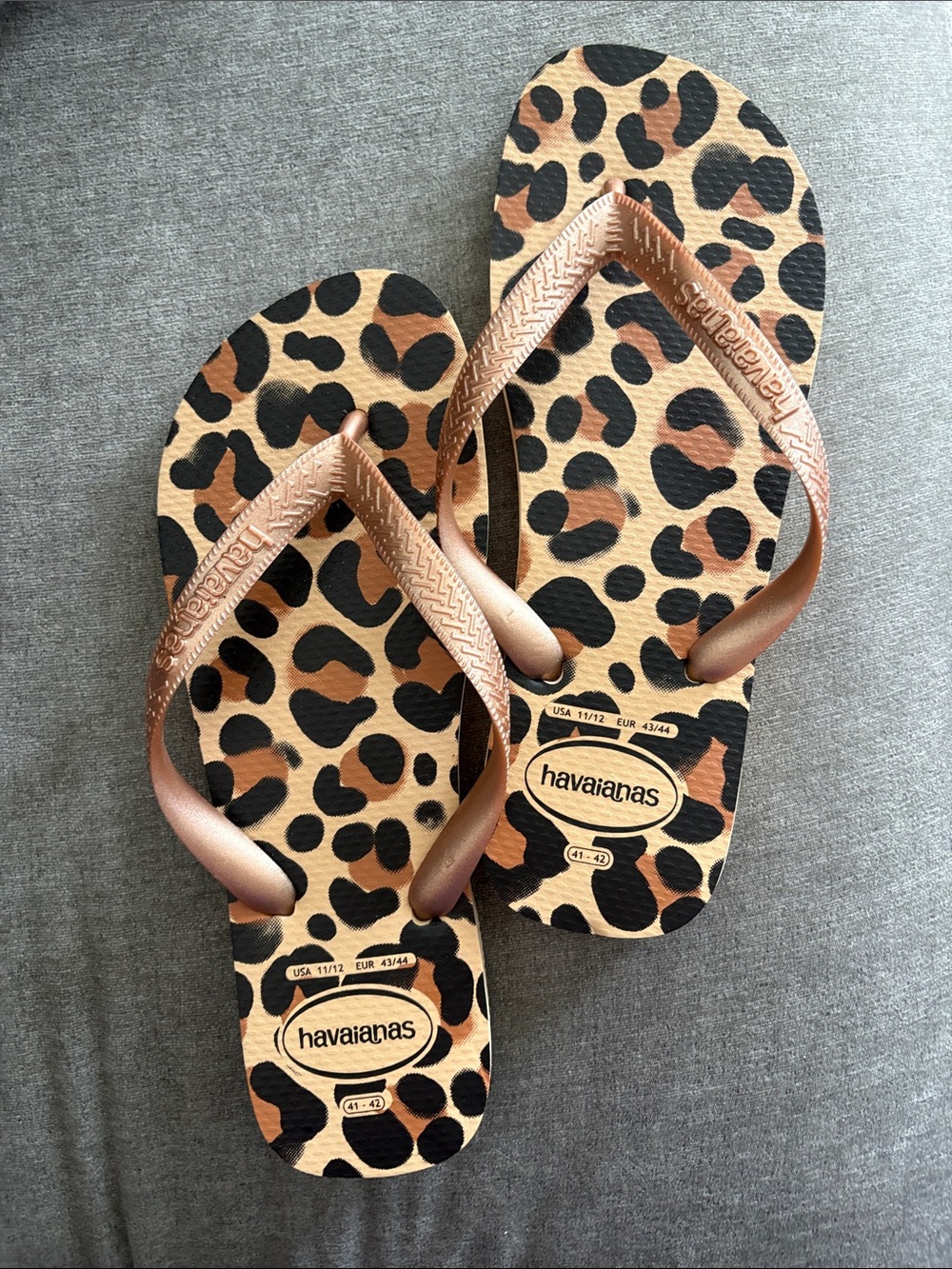 Havaianas Leopard Print Flip Flop Sandals with Rose Gold Straps